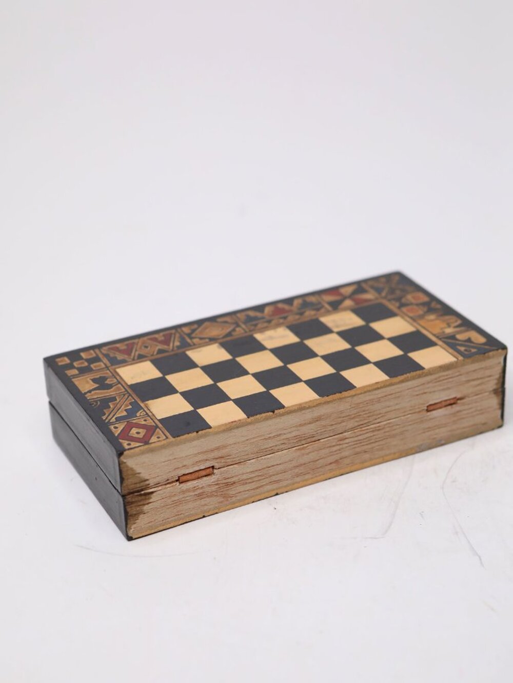 Vintage Peruvian Inca  Spanish Conquistador Wooden Mini Chess Set Game Case - Picture 6 of 9